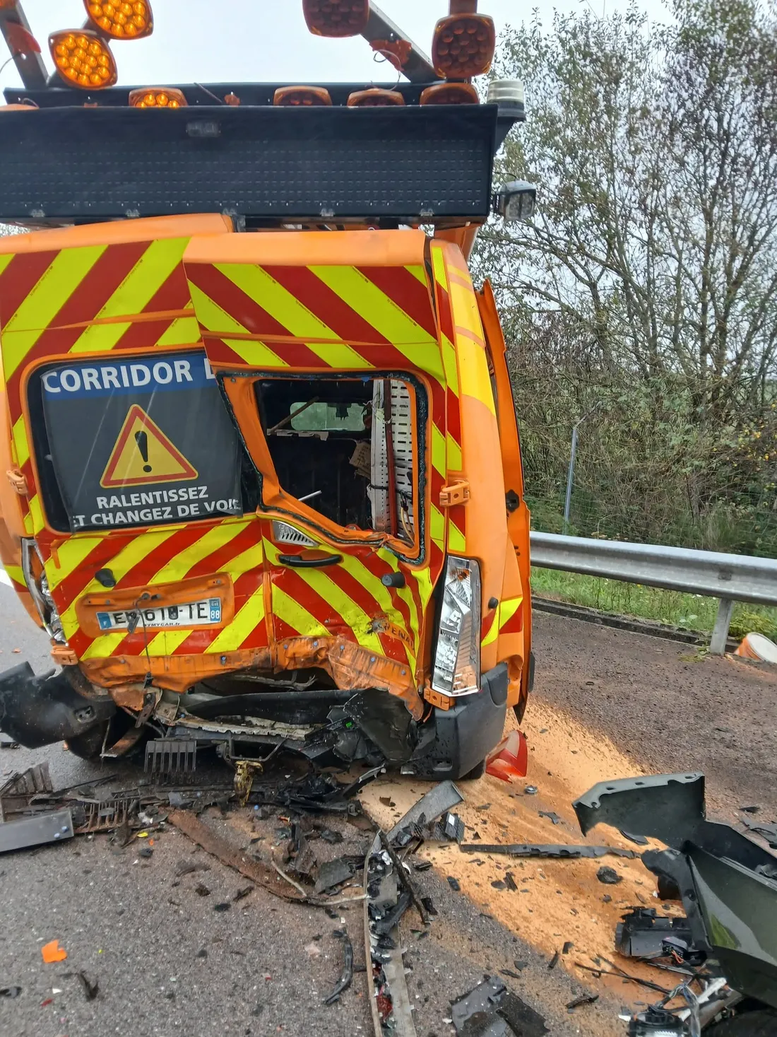 Accident sur la RN57 : un véhicule percute la flèche lumineuse des agents de la DIR Est