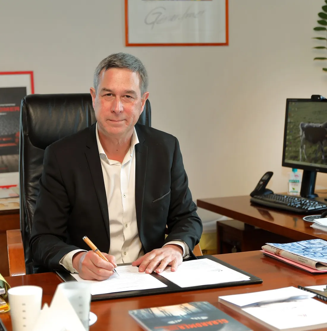 Stessy Speissmann Mozas et le candidat tête de liste "Gérardmer une ville pour tous"