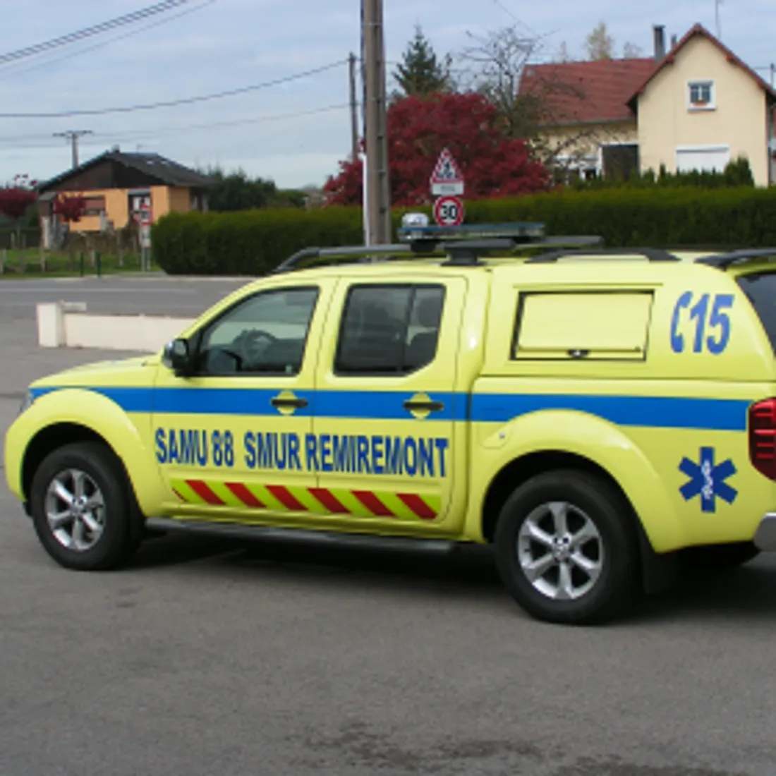 Un véhicule du SMUR de Remiremont