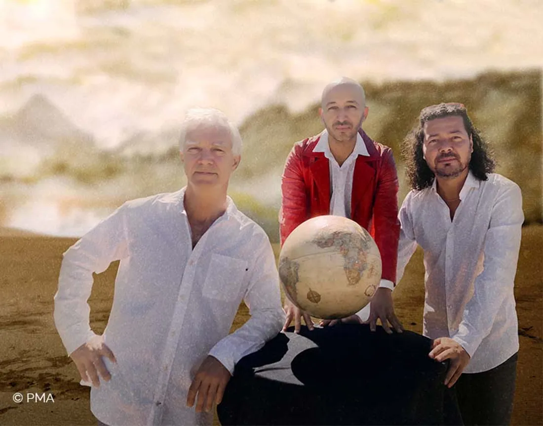 Aziz Sahmaoui & Eric Longsworth trio