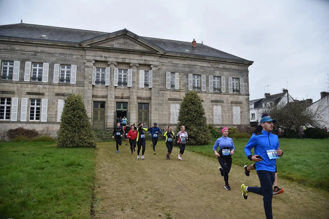 L'an dernier, l'ancien tribunal était traversé par la course. 