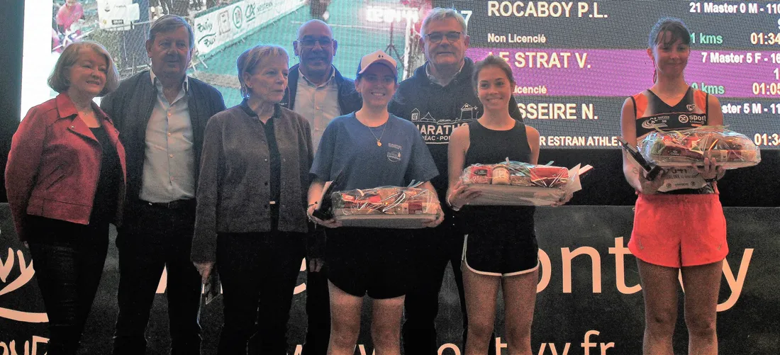 Le podium du 10km femme.