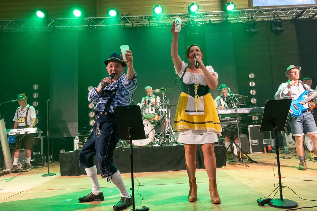 La fête bavaroise de Baud est un événement festif et caritatif