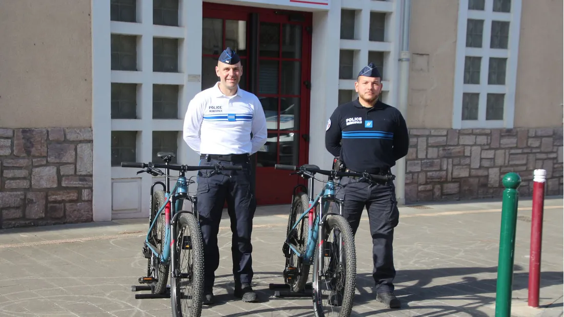 Saint-Girons : la police municipale équipée de VTT pour renforcer sa proximité