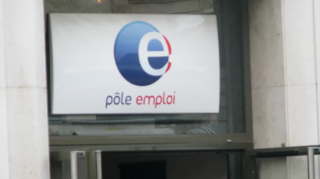 La baisse est moins marquée en Maine-et-Loire.