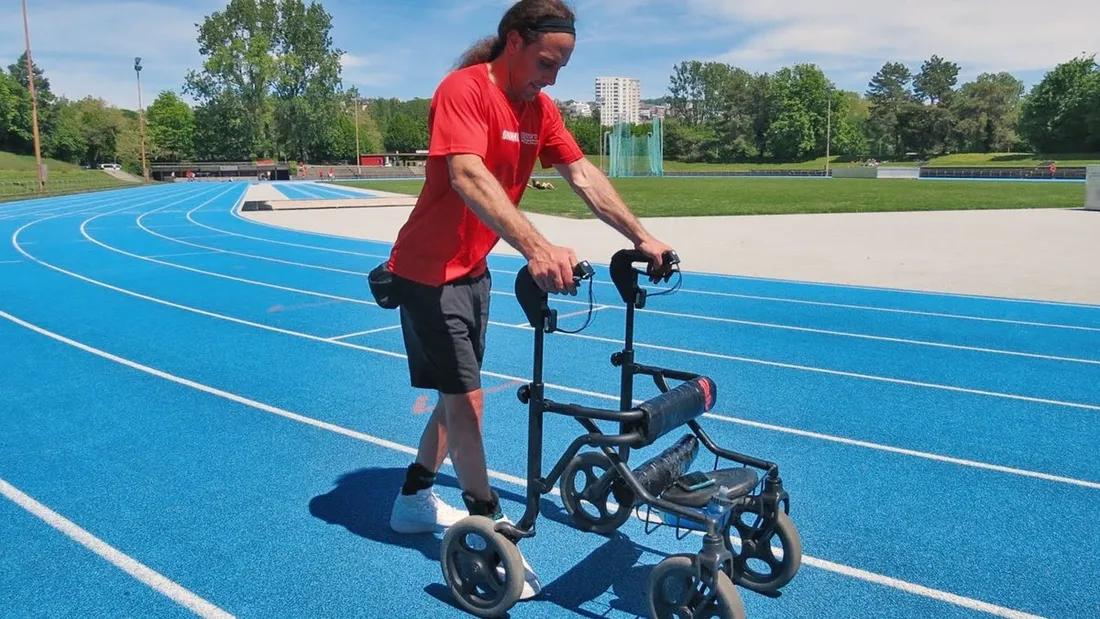 Paraplégique implant CHU Lausanne