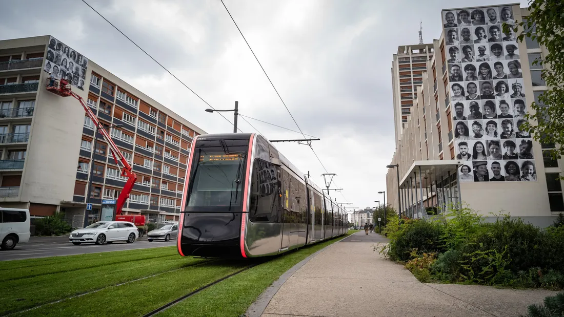 La ligne doit être mise en service en 2025.