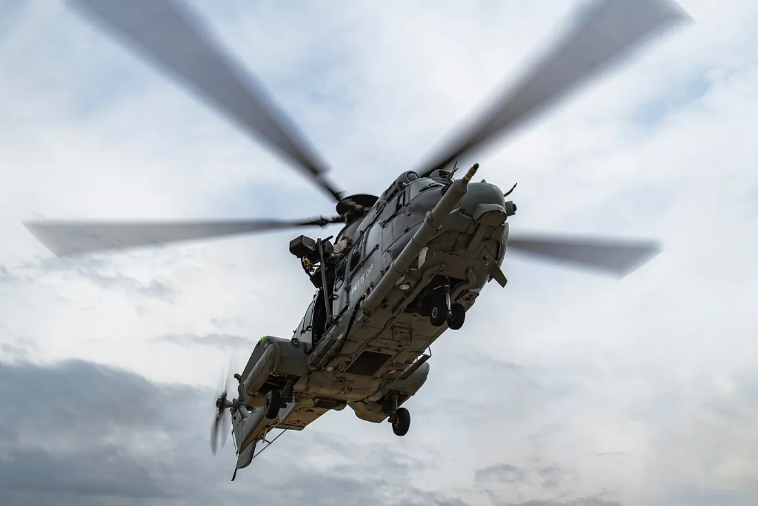 L'hélicoptère médicalisé Caracal de l'armée de l'air a été mobilisé.
