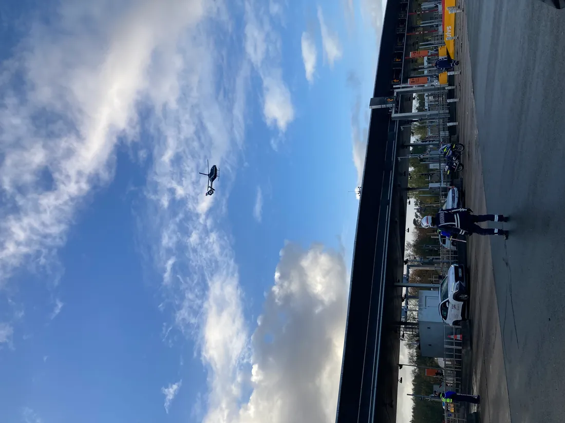 Un hélicoptère de la Gendarmerie était présent pour renforcer les contrôles