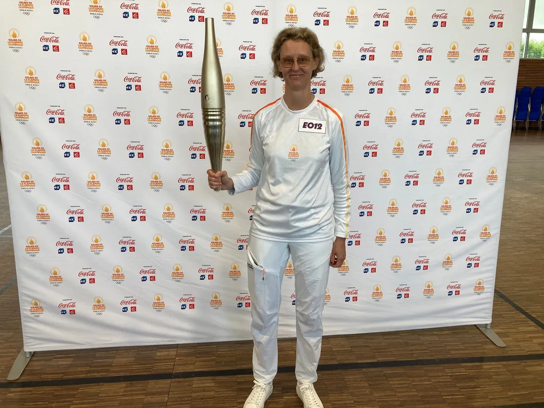 Stéphanie Béliard a représenté le Médoc et son association en portant la flamme