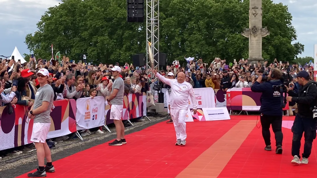 L'arrivée de Thierry Marx, place des Quinconces;