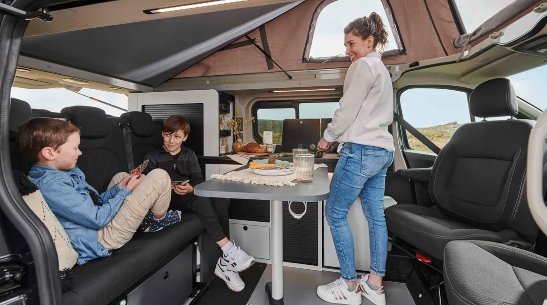 © Joué-lès-Tours Automobile