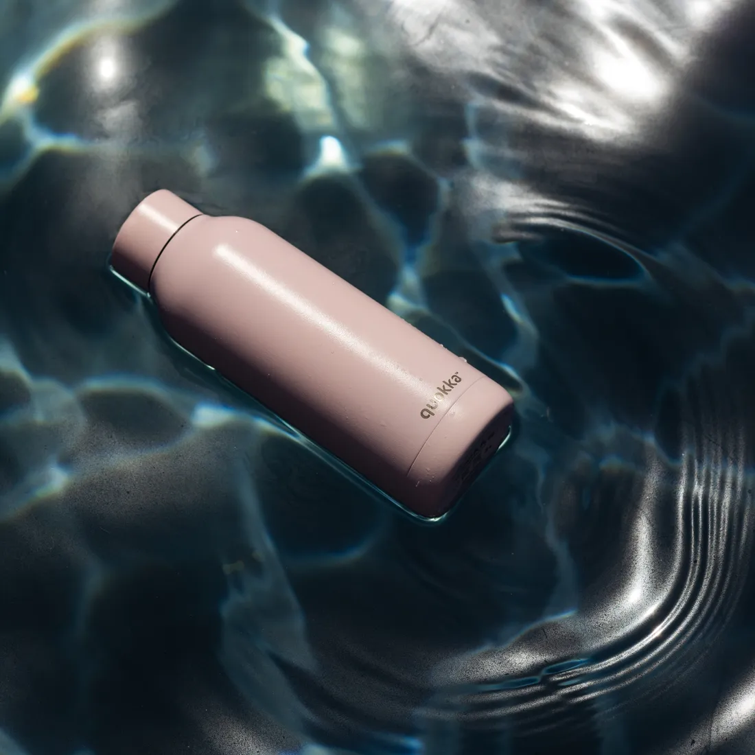 Consommation : que penser réellement des gourdes intelligentes qui aromatisent l'eau du robinet ? 