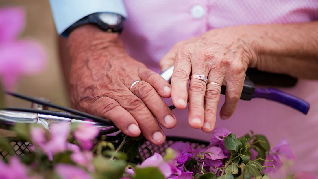 Se marier, même après 60 ans, peut avoir des effets positifs sur la santé