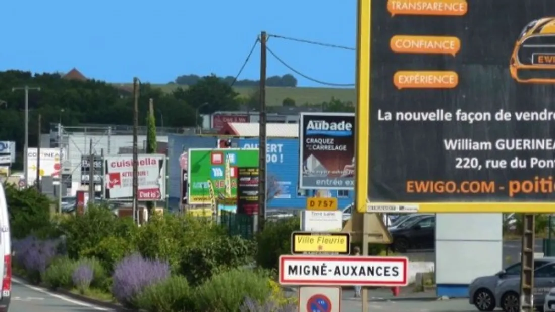 L'entrée de Migné-Auxances.