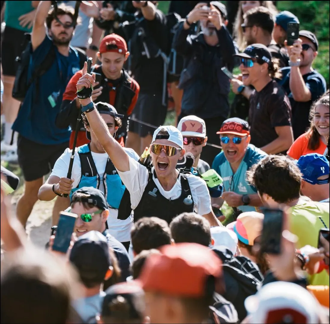 Baptiste Chassagne, licencié à Veranne, a remporté la Diagonale des Fous 2025.