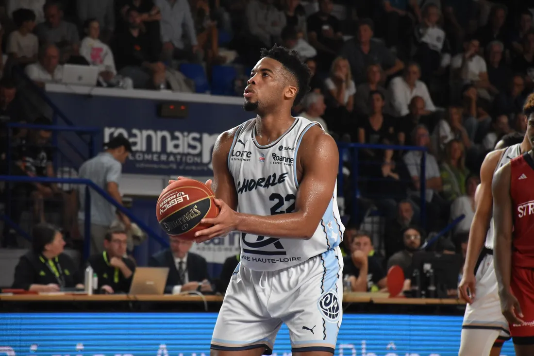 Basket : Anosike lors de Chorale - Strasbourg