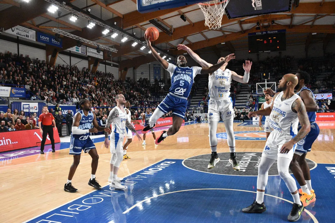 Basket : Dylan Affo Mama lors de Chorale - Antibes