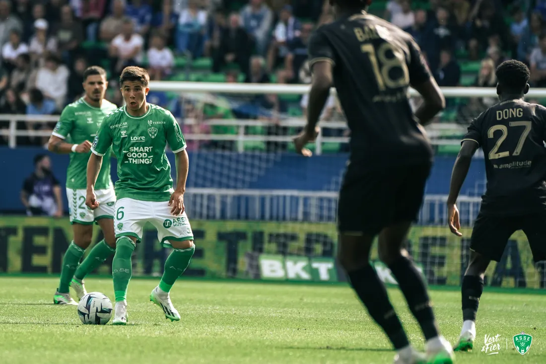 Les Verts s'imposent 0-1, en fin de match, grâce à Moueffek.