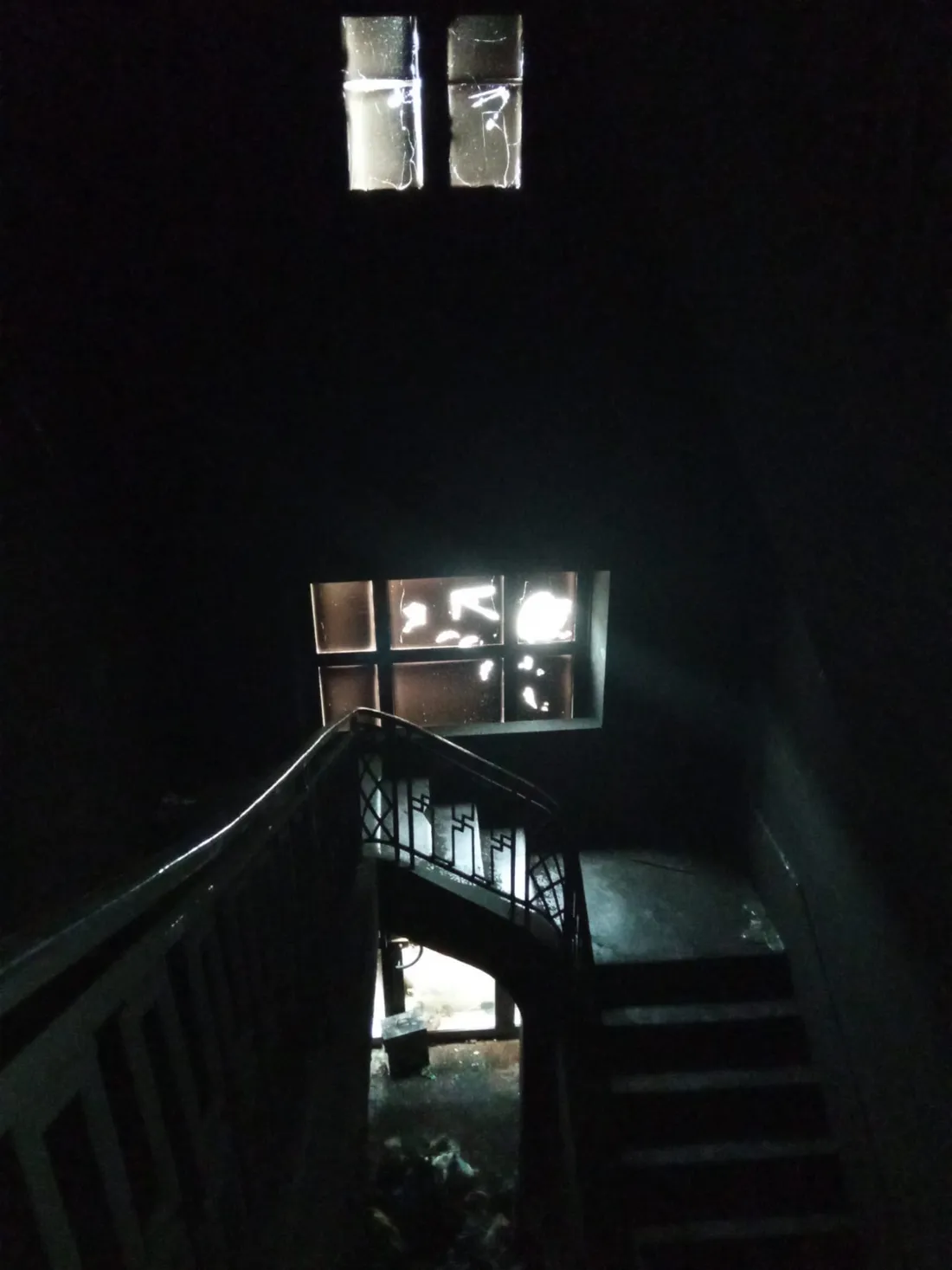 mairie Rive de Gier incendiée 