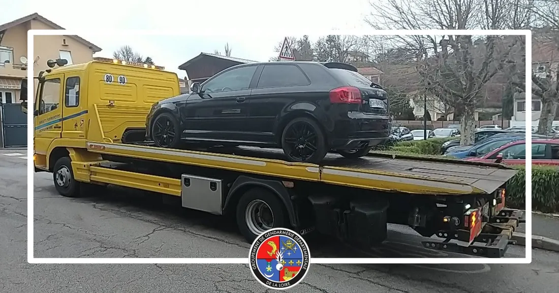La voiture interceptée.