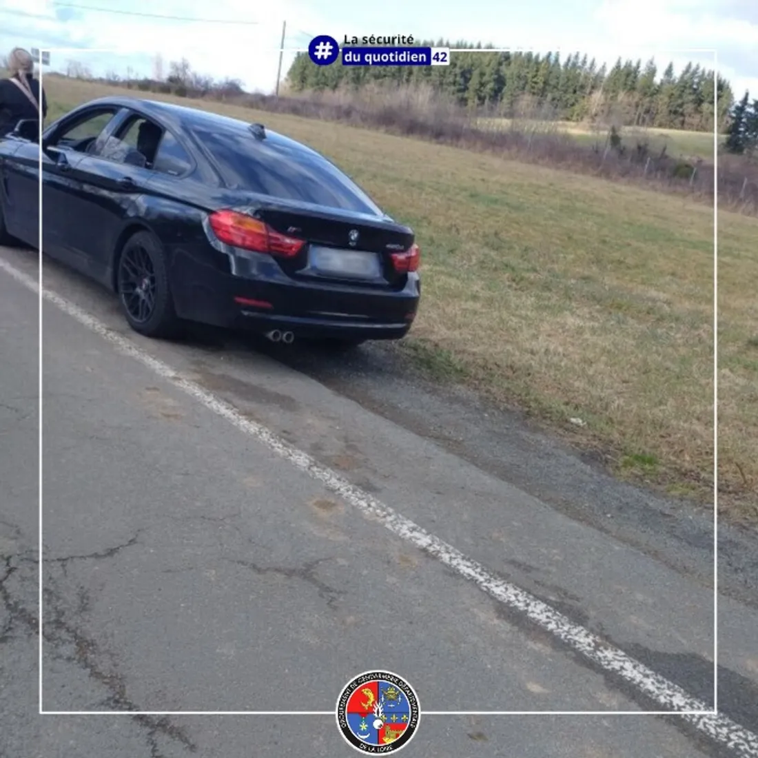 La voiture interceptée.