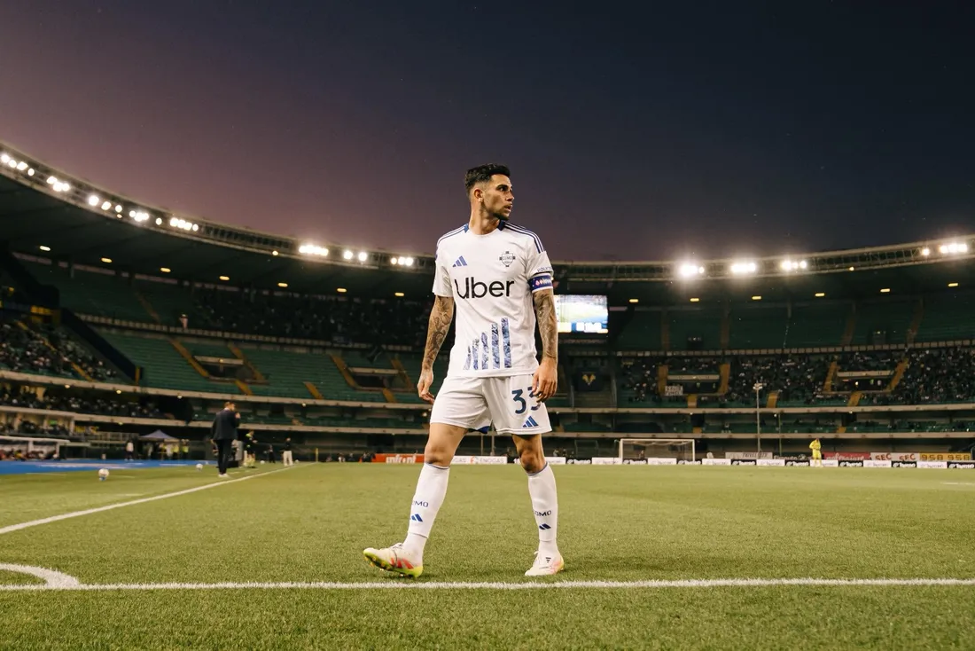 Lucas Da Cunha sous les couleurs de Côme