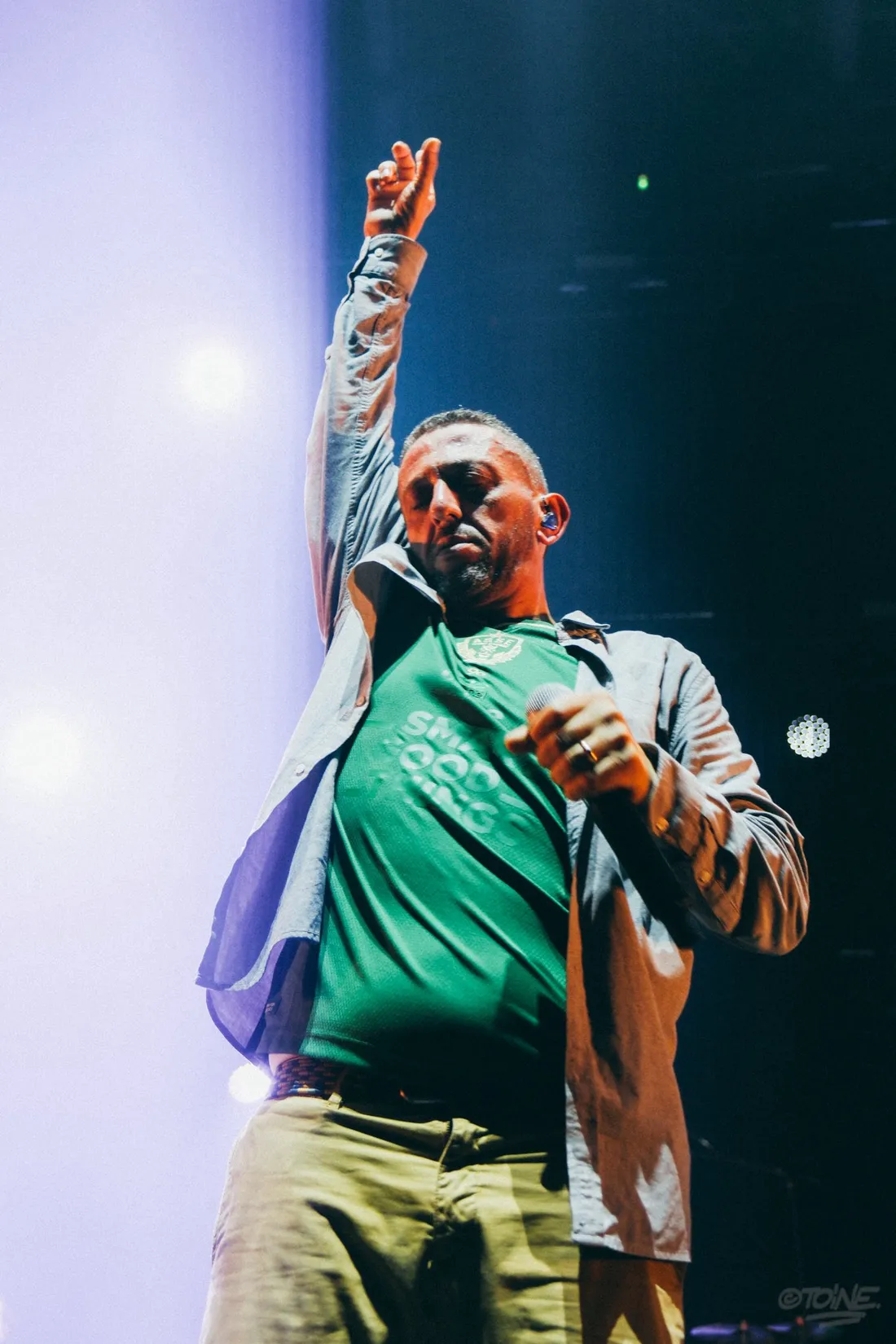 Pour ce nouveau single, la Dub Inc collabore avec l'artiste Marcus Gad