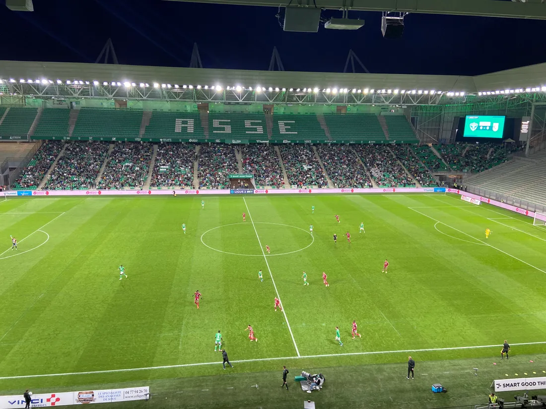 Les Verts l'emportent 2-0 contre Dunkerque, grâce à Sissoko (sp) et Cafaro.
