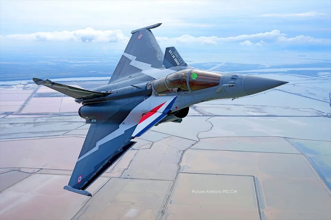 Le solo rafale display