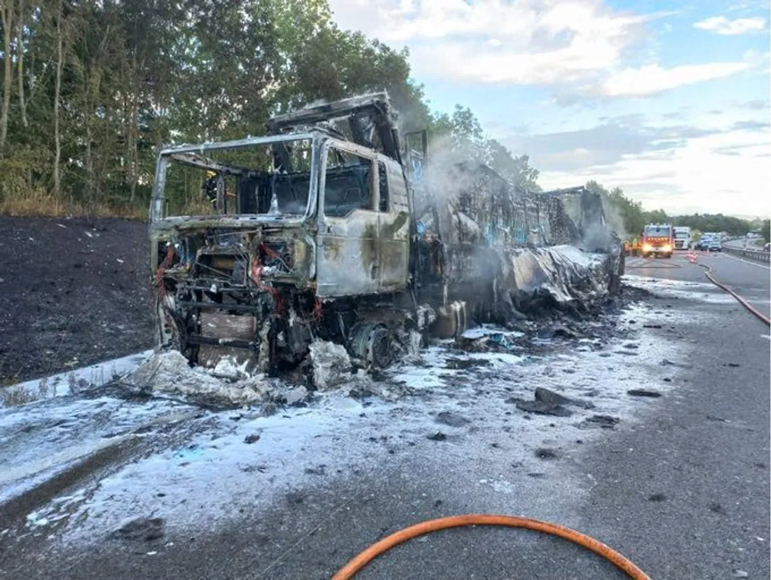 Le camion sur l'A89.