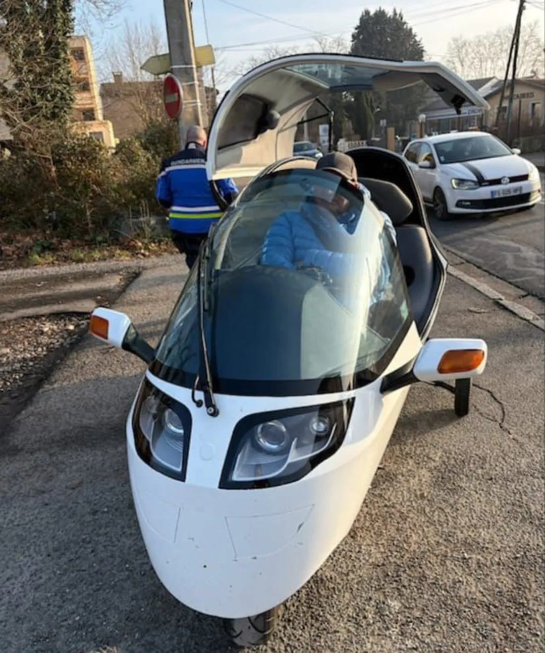 Un Peraves monotracer.