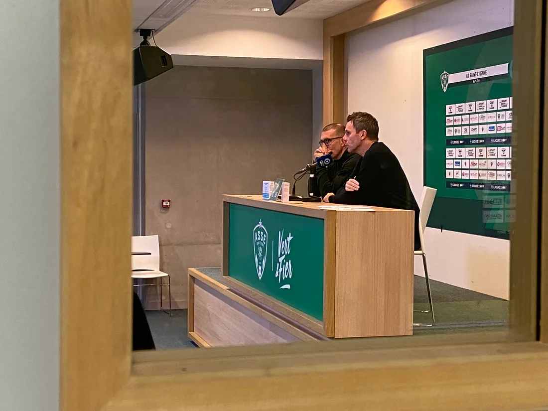 Jean-François Soucasse, aux côtés de Laurent Batlles.