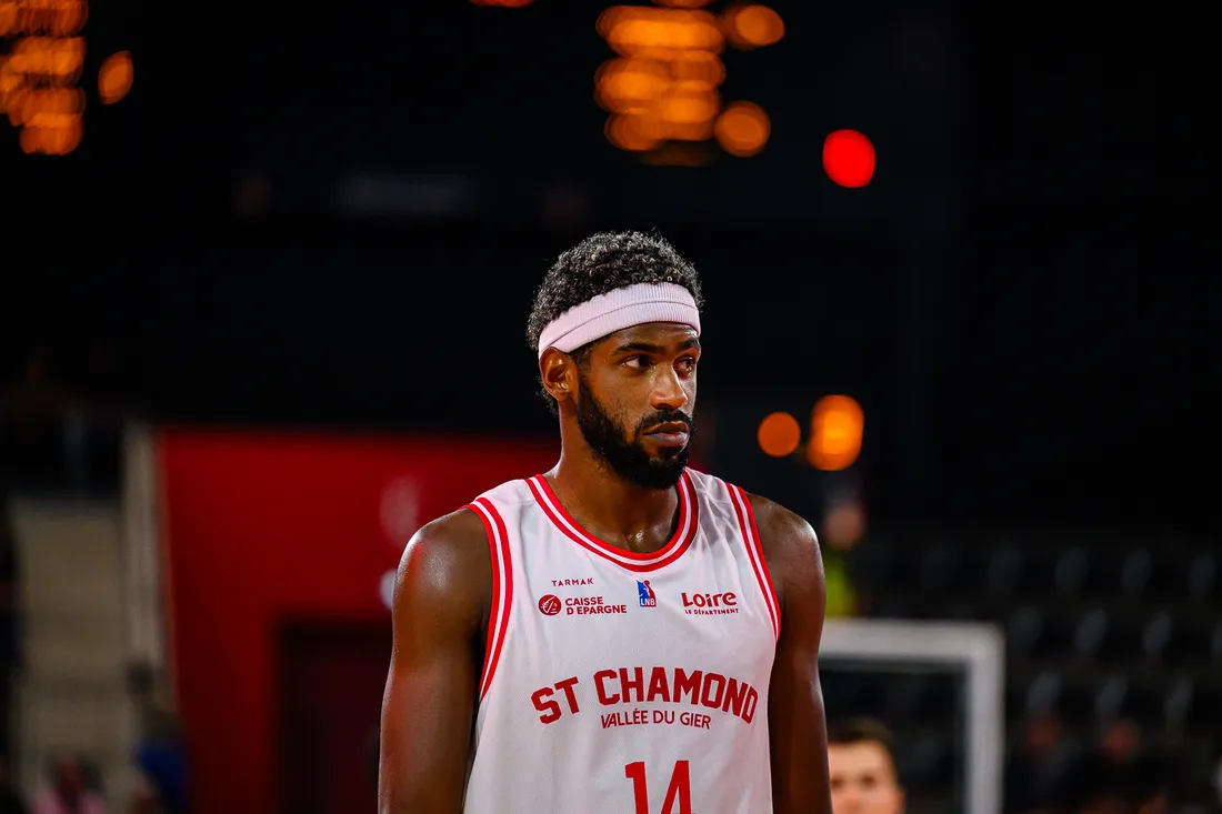 Basket : Cyrille Eliezer-Vanerot (Saint-Chamond)