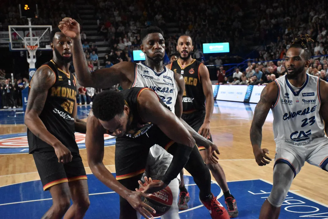 Basket : Silvio De Sousa lors de Chorale - Monaco (74-85)