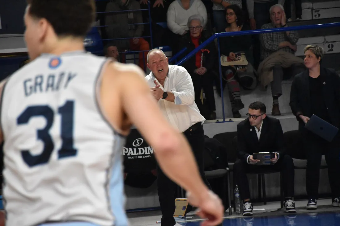 Basket : Jean-Denys Choulet sur le banc choralien