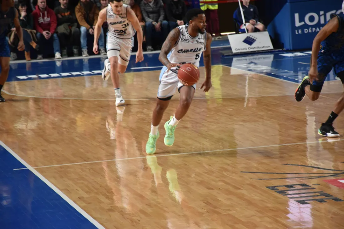 Basket : DJ Cooper suspendu pour Chorale - Nanterre