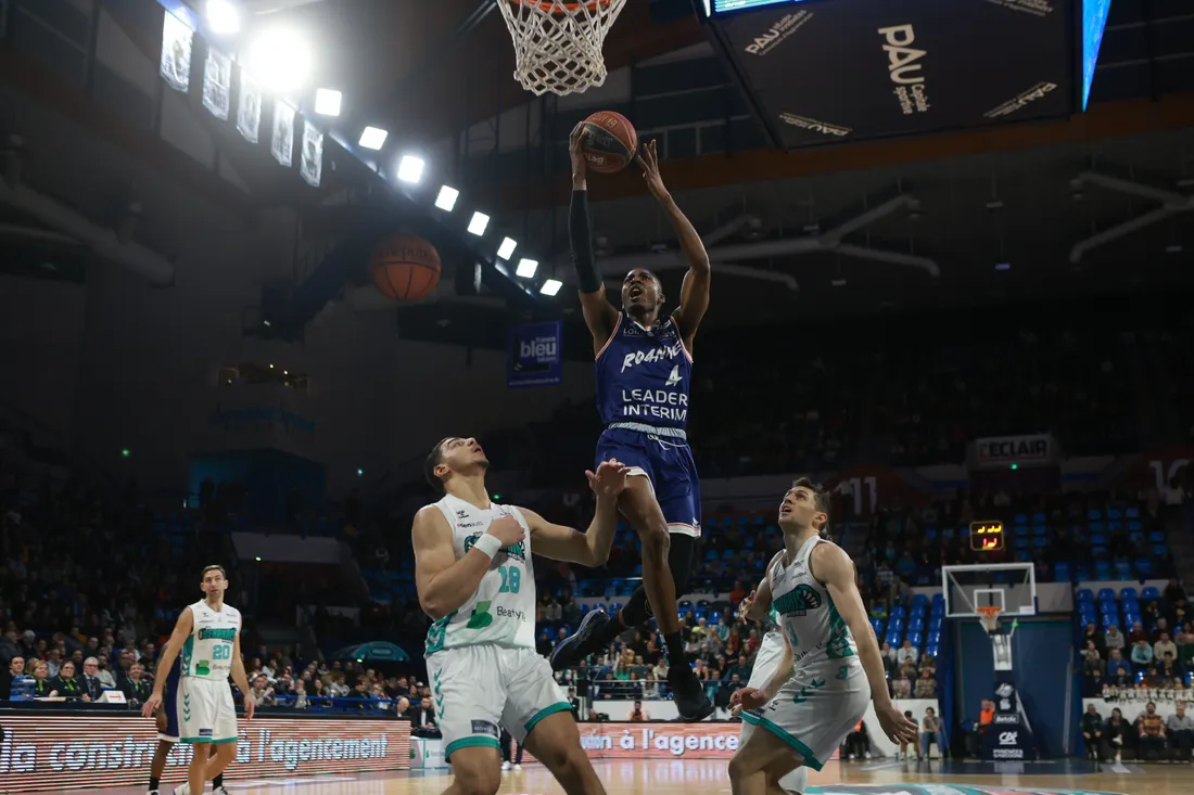 Basket : March lors de la Elan Béarnais - Chorale
