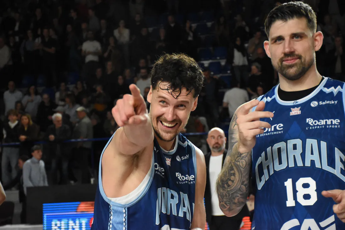 Basket : la joie de Mathieu Wojciechowski et Adrien Moerman