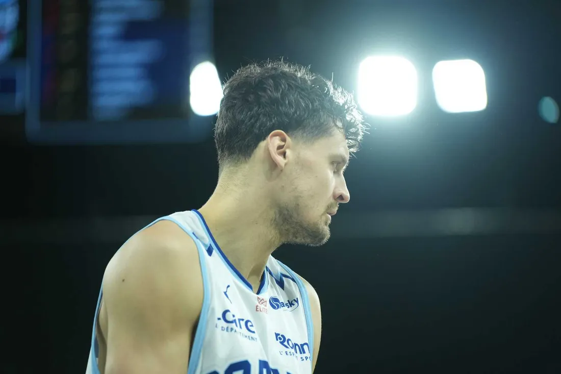 Basket : Mathieu Wojciechowski lors de la défaite roannaise à Reims
