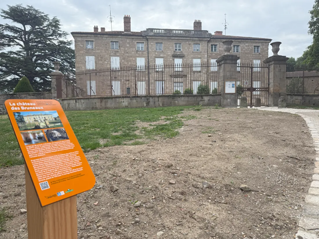 chateau des bruneaux