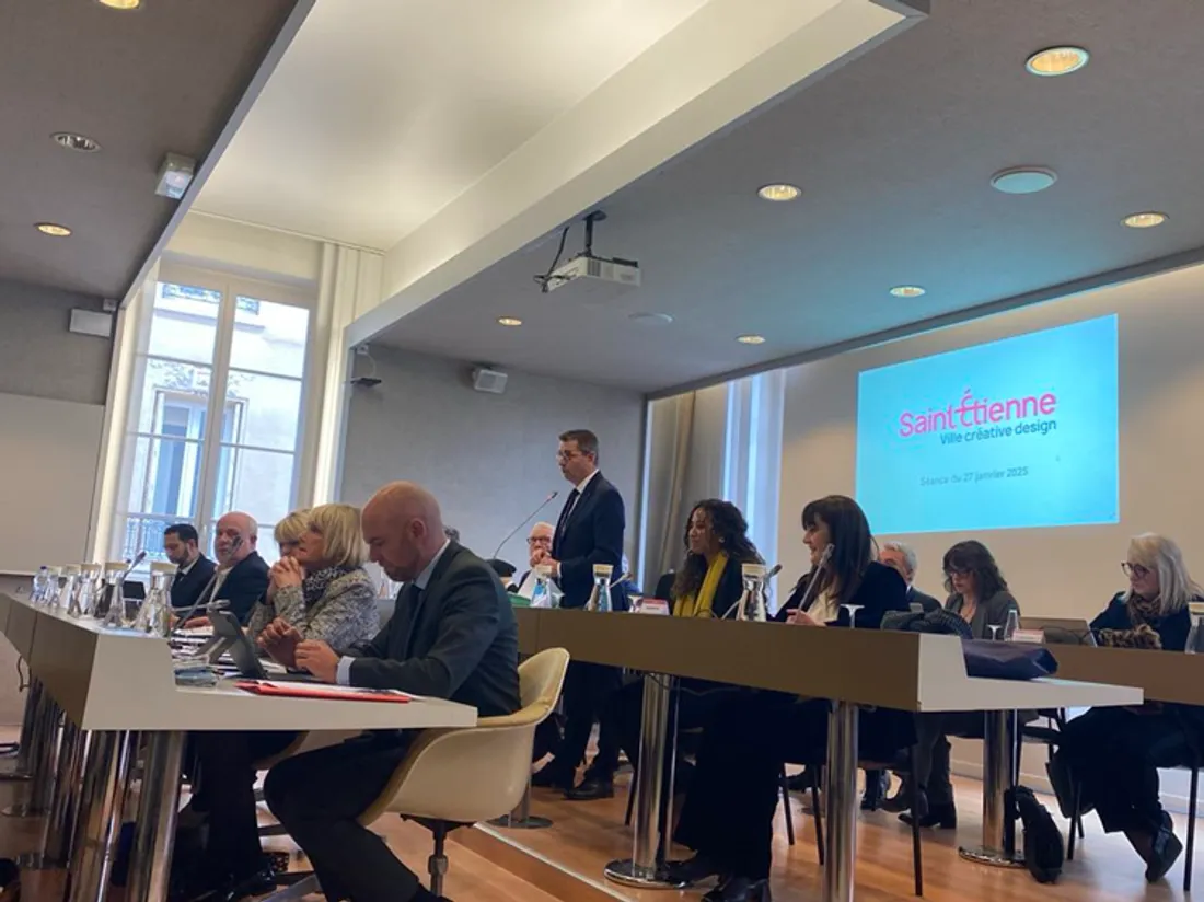 conseil municipal saint-étienne 