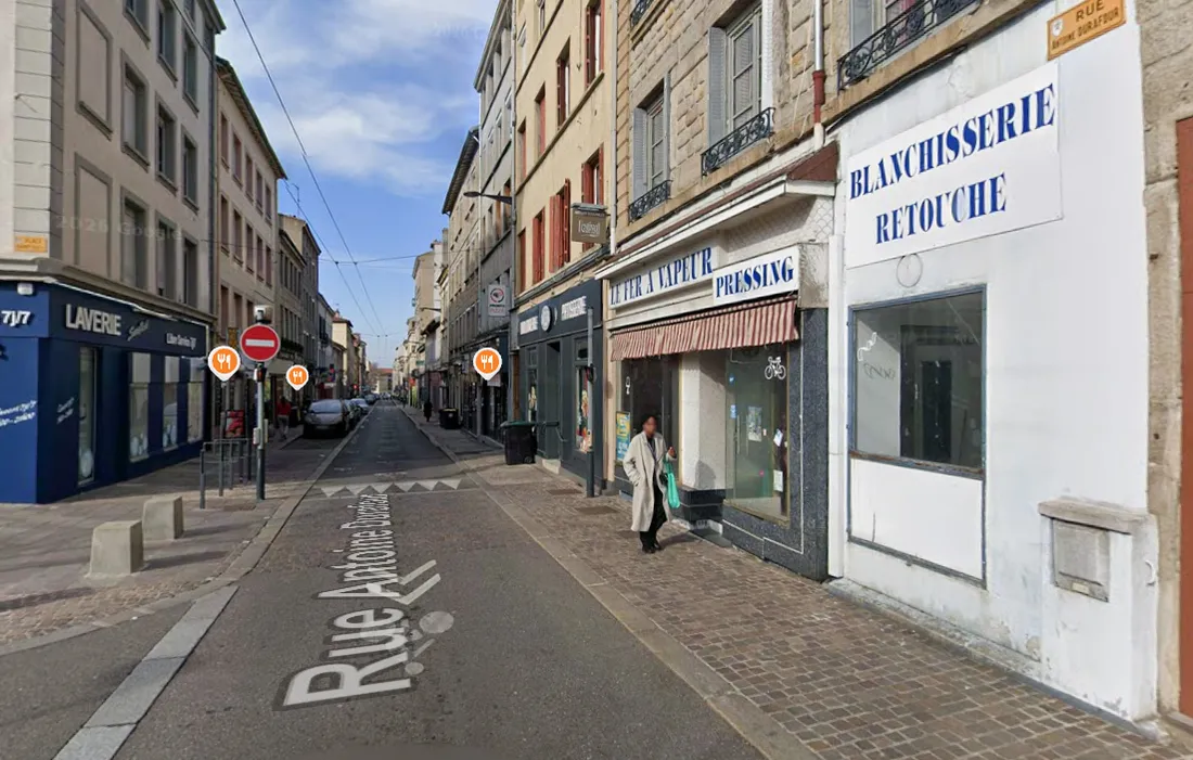 La rue Antoine Durafour.