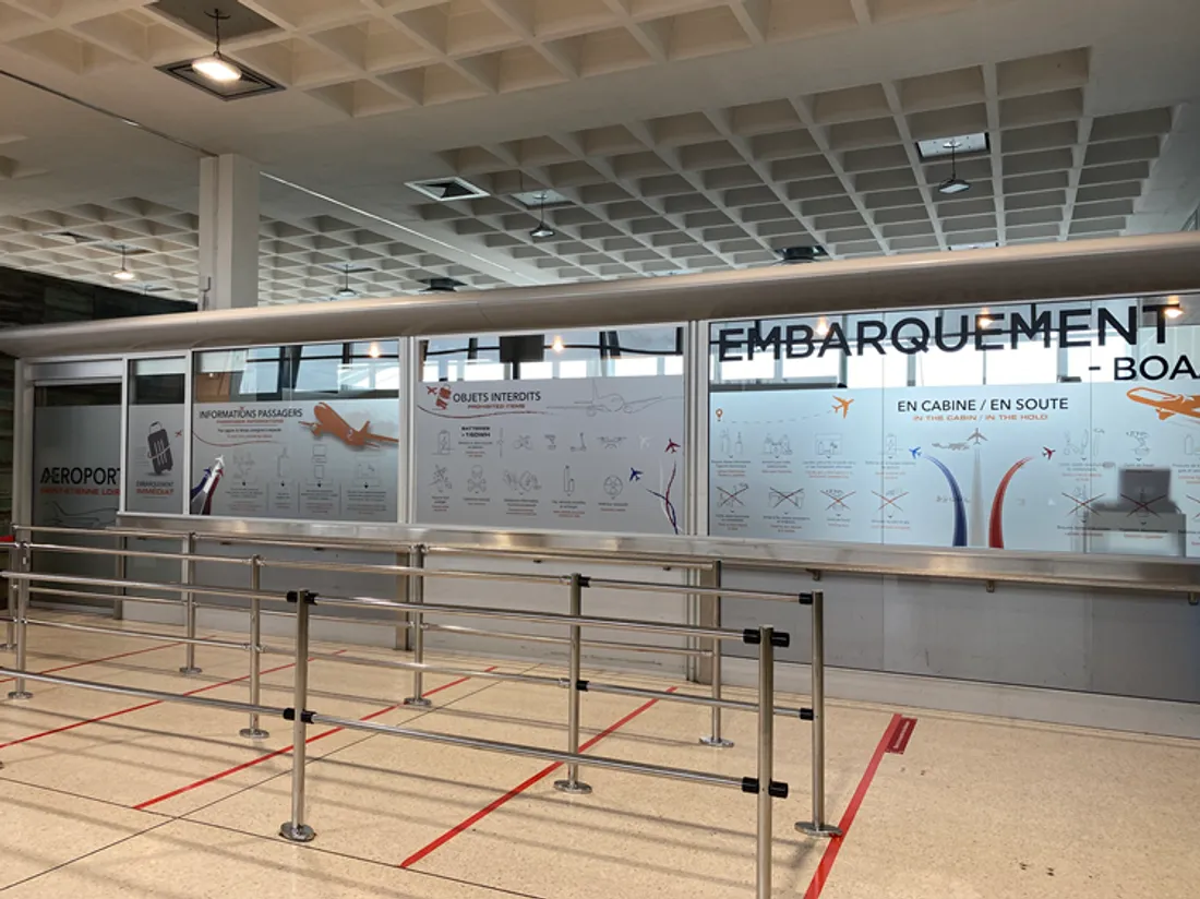 aéroport saint-étienne embarquement 