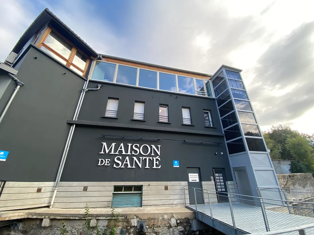 Maison de santé de Chambon-Feugerolles