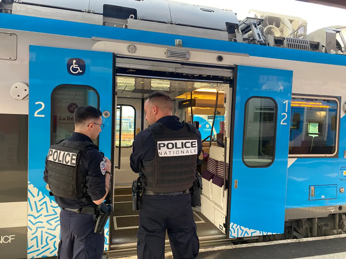 policiers gare châteaucreux 