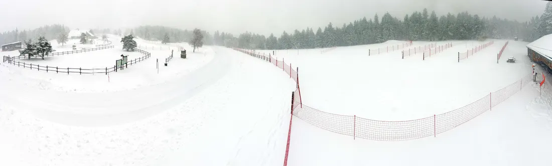 Image webcam du Col de la Loge à 9h30 ce jeudi matin. 