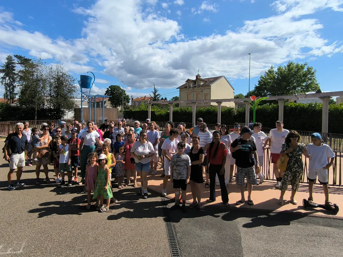Mobilisation au Coteau pour les jeux aquatiques