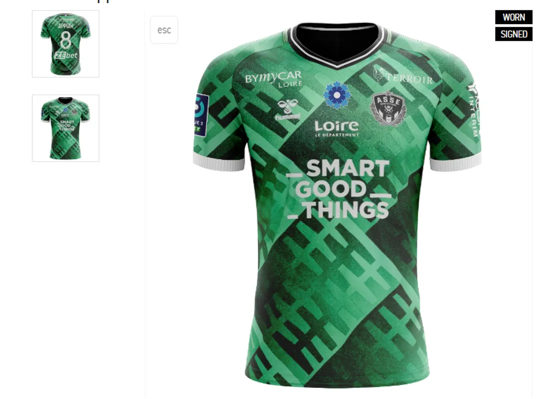 Les maillots en vente.