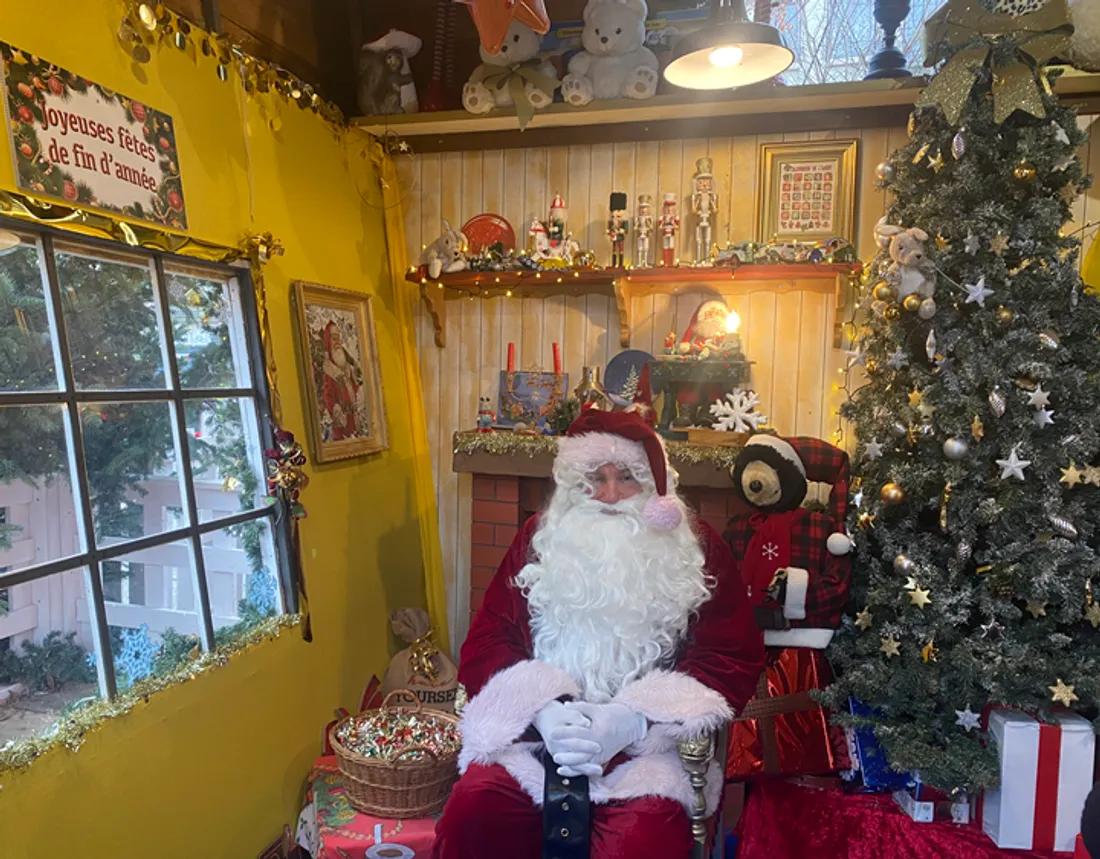 Père Noël village saint-étienne 